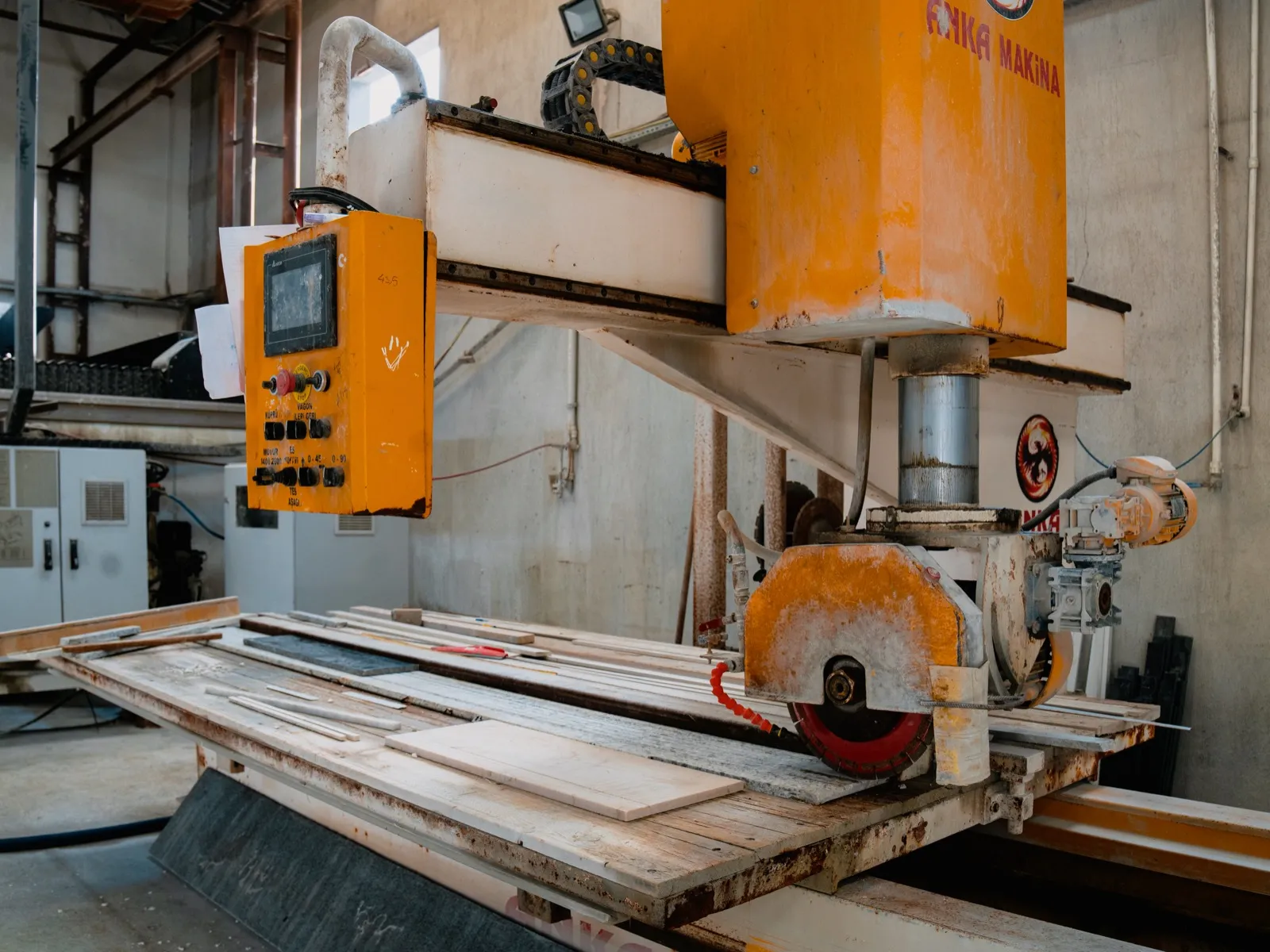 Side Cutting